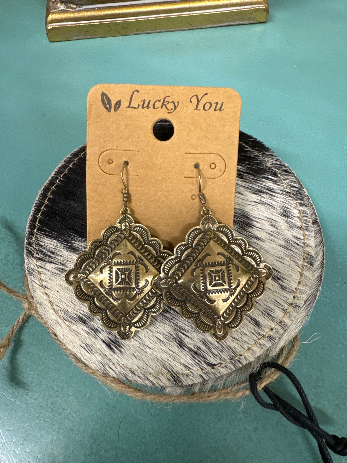 LUCKY YOU CONCHO EARRINGS-