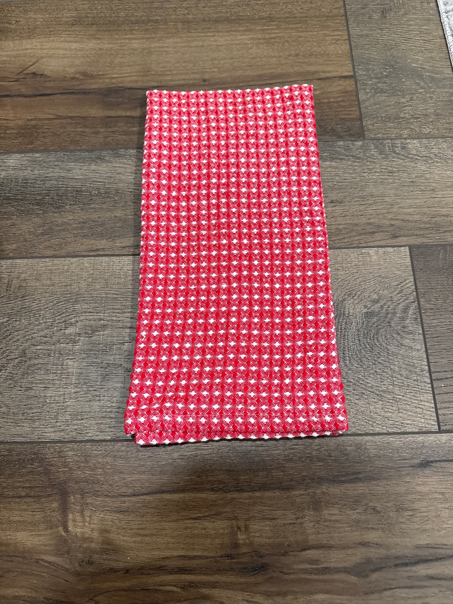 RED/WHITE COTTON TEA TOWEL