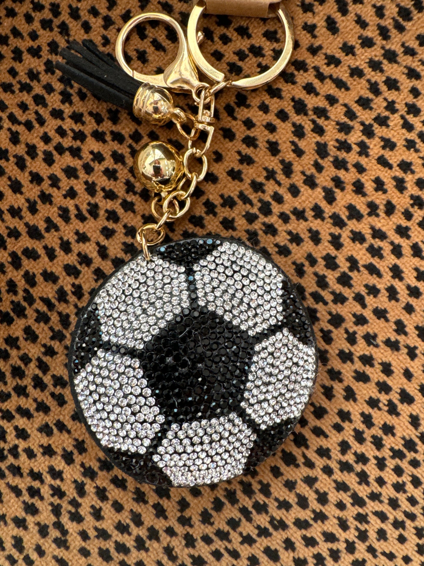 KEY CHAIN - GLITTER BLK/AB-SOCCER BALL