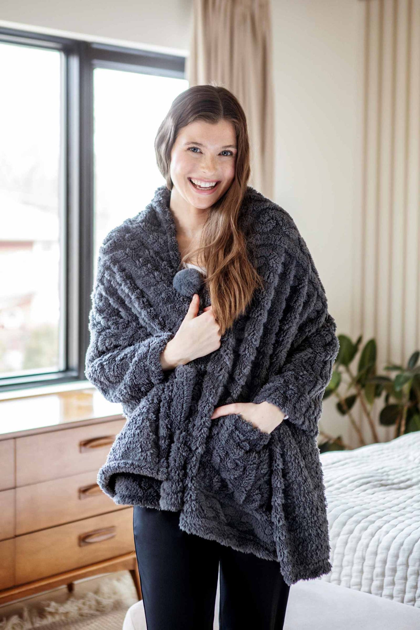 HELLO MELLO-COZIEST BLANKET WRAP