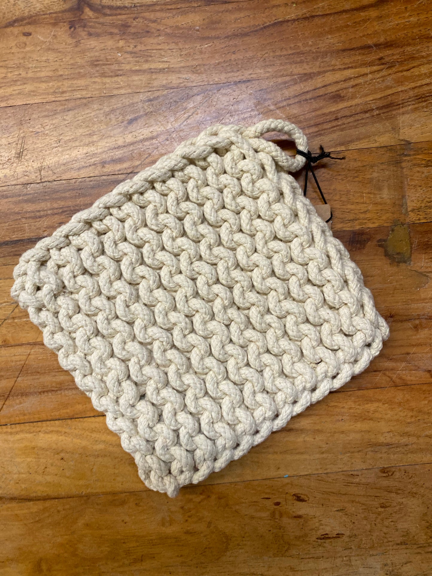 COTTON CROCHETED POT HOLDER