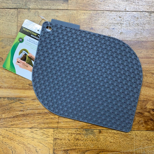 HONEYCOMB POT HOLDER/GRAY