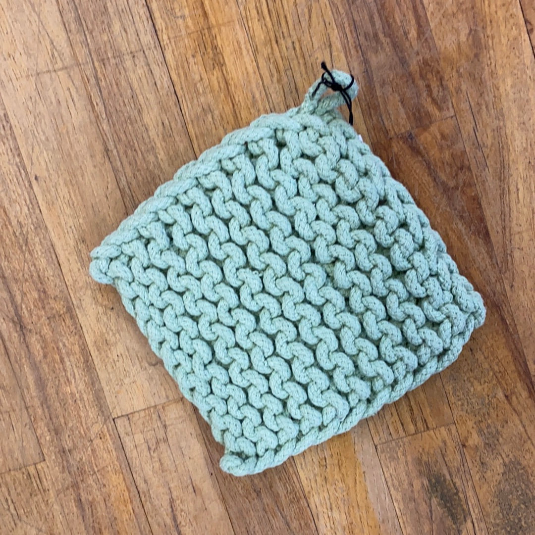 COTTON CROCHETED POT HOLDER