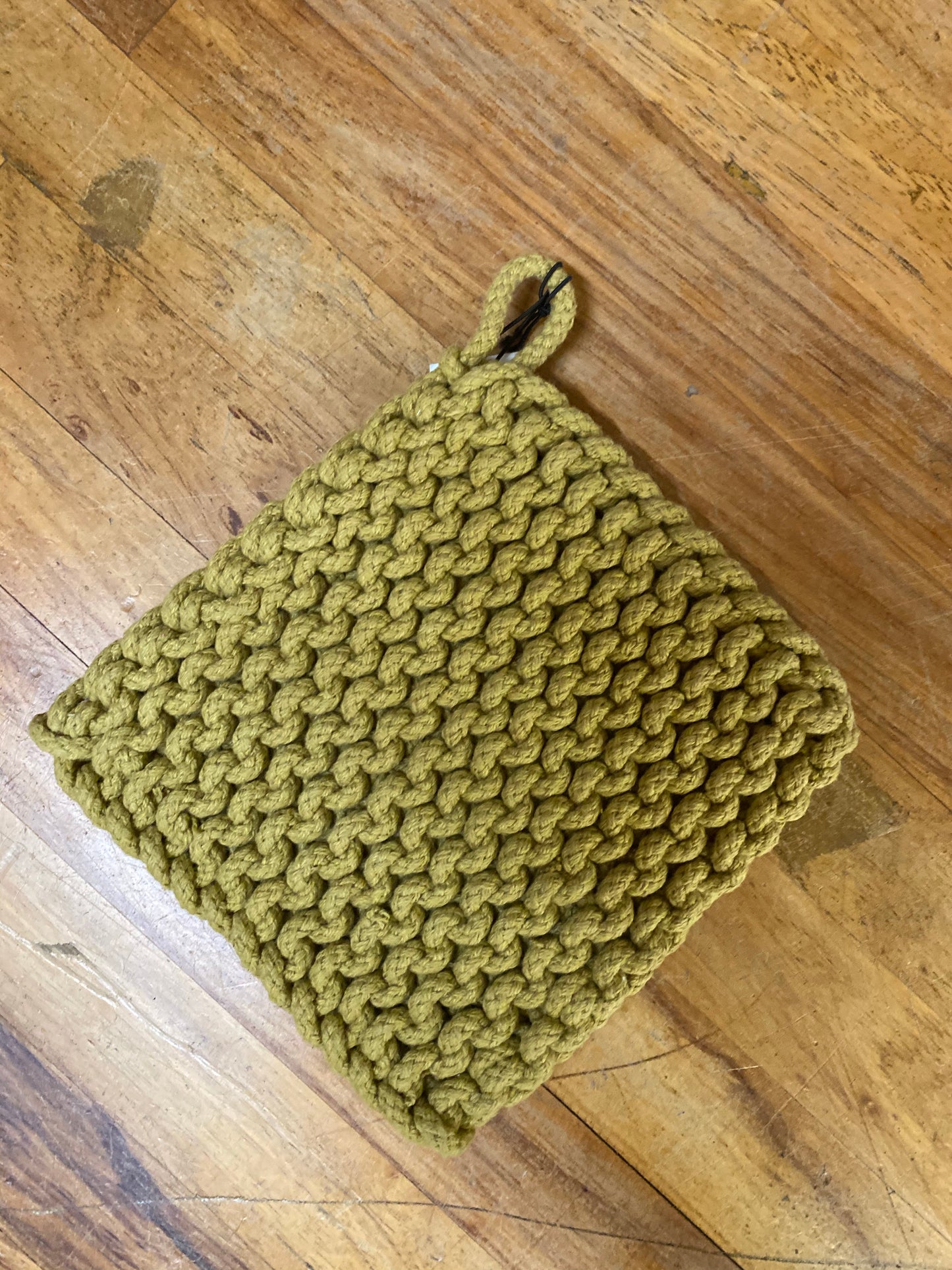 COTTON CROCHETED POT HOLDER