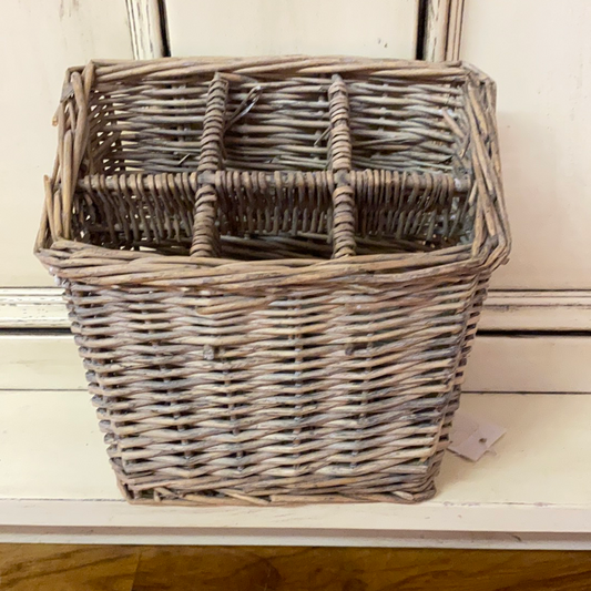 BASKET SILVERWARE HOLDER